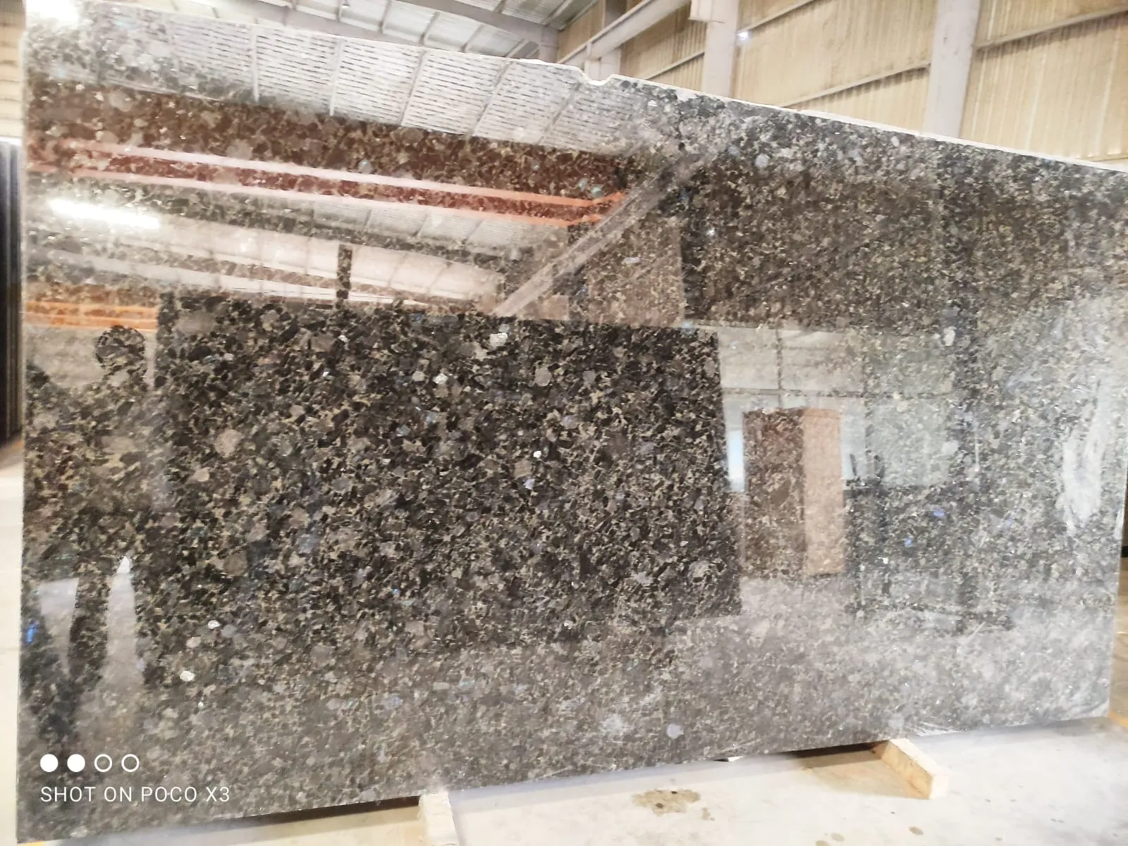 Gallery Image 18 showcasing our granite and stone products